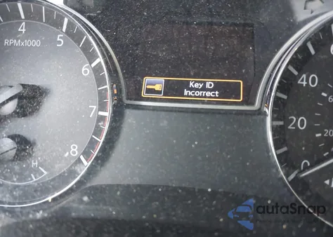 2017 Nissan Pathfinder Platinum z USA, uszkodzony, nr VIN 5N1DR2MN1HC608026